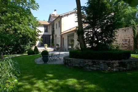 Les Hautes Bruyeres Écully Exterior foto